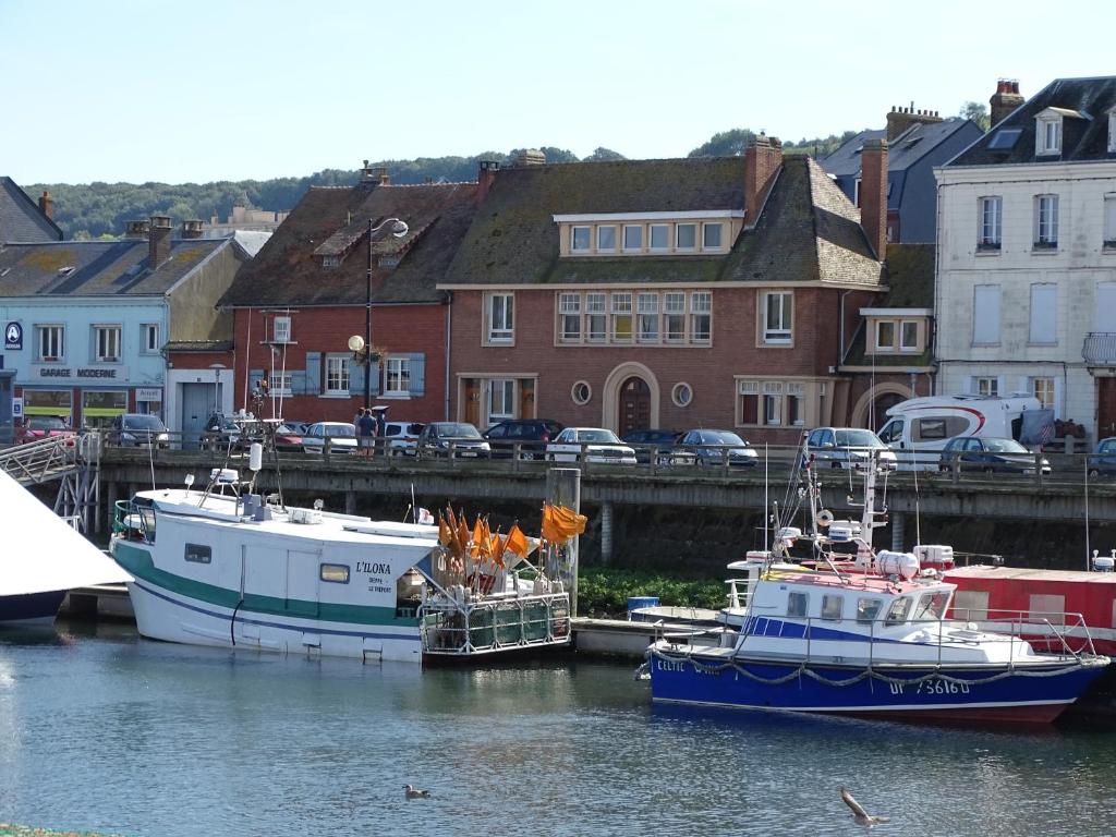 Sails and Terraces by Corinne Residence Facing the Port - Good To Know
