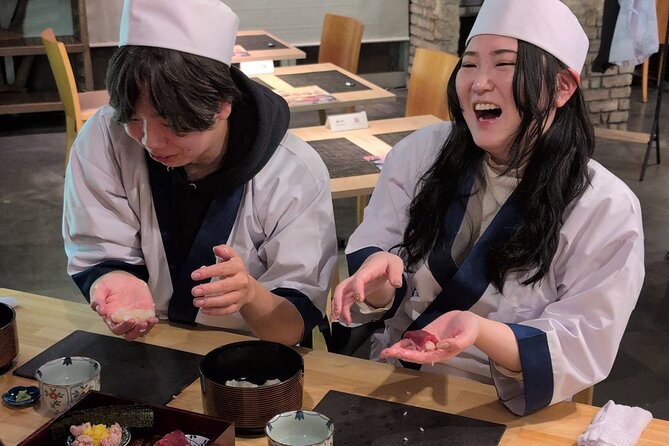 Sushi Making Class of Mt. Fuji Near by Arakurayama Sengen Park - Good To Know