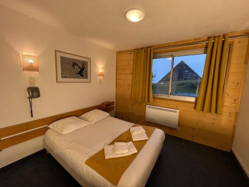 The Balcony of the Ecrins - Good To Know