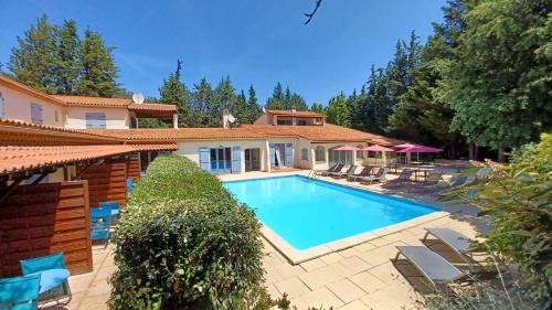 The Bastide of the Valley - Good To Know