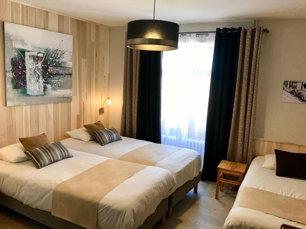 The Old Inn by the Lake - Good To Know