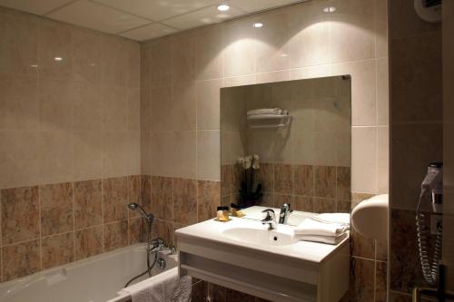 The Originals City, Hotel Paray-le-Monial - Good To Know