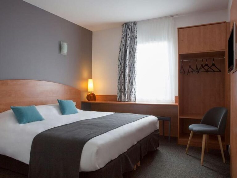 The Originals City, Plume Hotel, Bressuire Review