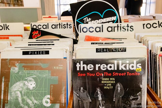 Tour Bostons Rock & Roll Past and Present by Soundscape Tours - Good To Know