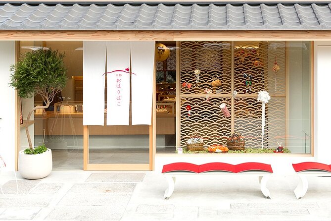 Traditional Japanese Kanzashi Making Experience in Kyoto - Good To Know