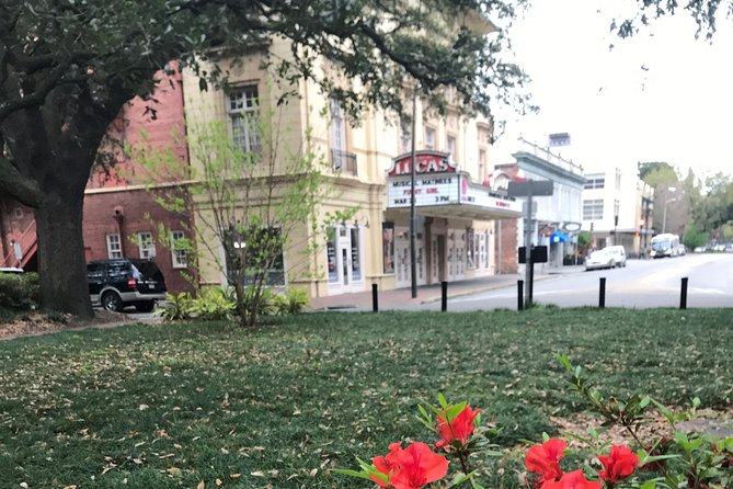 Welcome to Savannah Guided Walking Tour - Good To Know
