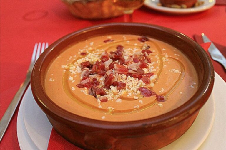 3-Hour Tapas Tour in Triana, Sevillas Vibrant Neighborhood