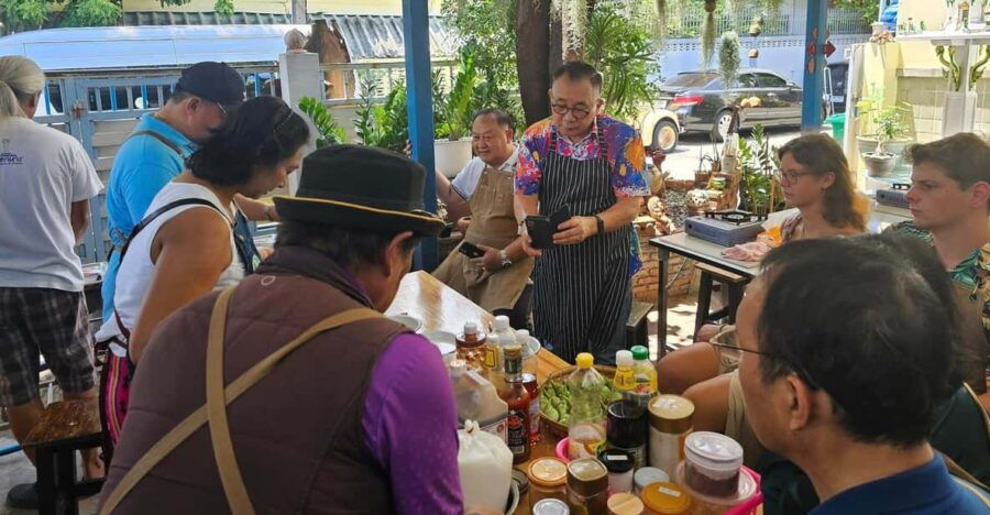 Bangkok: Afternoon Cooking Class in English - Program Overview