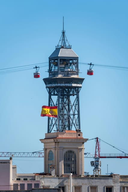 Barcelona by Air and Sea: Montjuic, Cable Car, Beach and Catamaran.