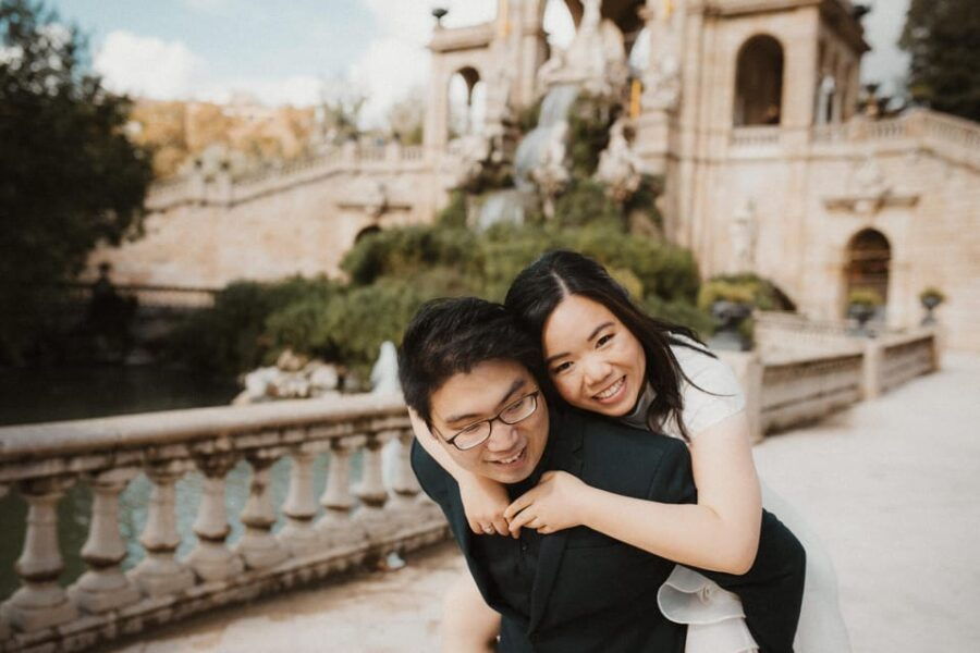 Barcelona: Photo Shoot + Exclusive Video of the Best Moments - Overview of the Barcelona Photo Shoot Experience