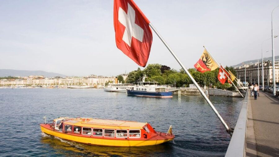 Best of Geneva: Private Walking Tour With a Local - Tour Overview and Pricing