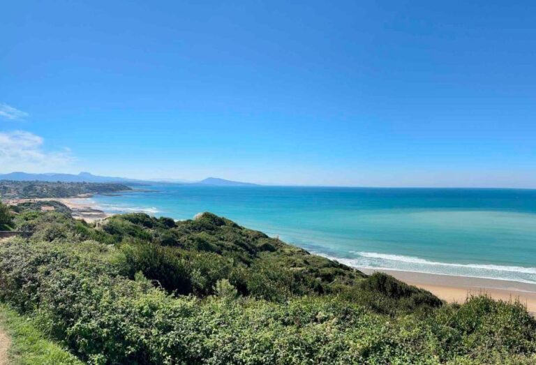 Biarritz: Excursion to Visit the Basque Coast!