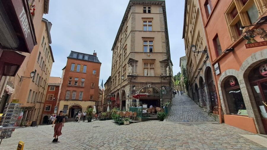 Big Traboules in Little Lyon : Private Walking Tour - Tour Overview
