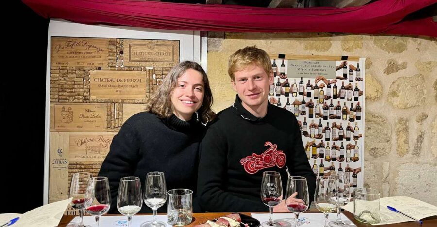 Bordeaux Wines : Tasting With 4 White Wines and Cheese - The Bordeaux Region and Its Winemaking History