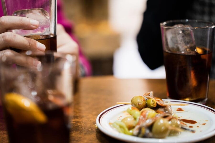 Cadiz Food Tour With Tapas & Drinks With a Local - Tour Overview