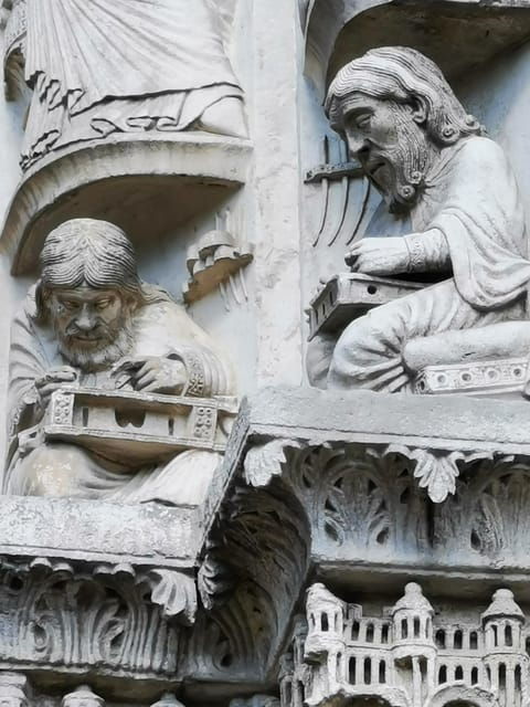 Chartres: Cathedral and City Guided Tour - Overview of the Tour