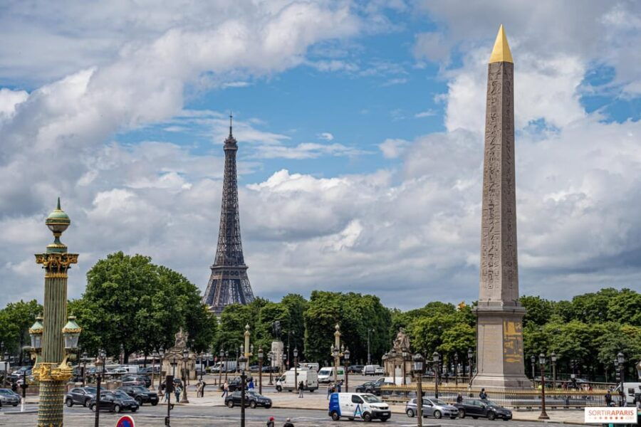 Classical and Monumental Paris Tour Along the Seine River - Tour Overview and Details