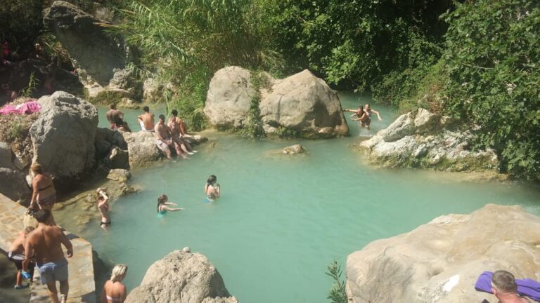 From Alicante and Benidorm: Famous Algar Fountain Tour. Private Transportation