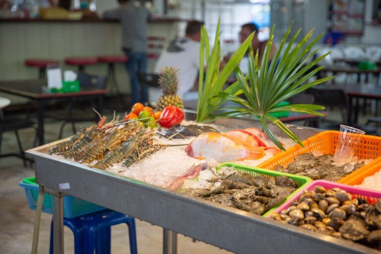 From Khao Lak: Phuket Naka Weekend Market