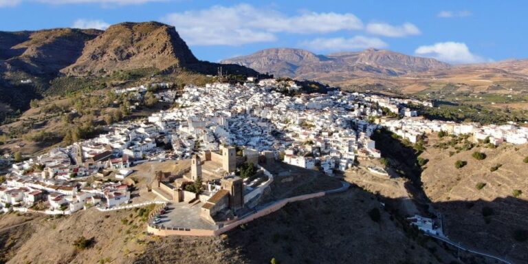 From Malaga: Caminito Del Rey/White Village Tour & Tapas