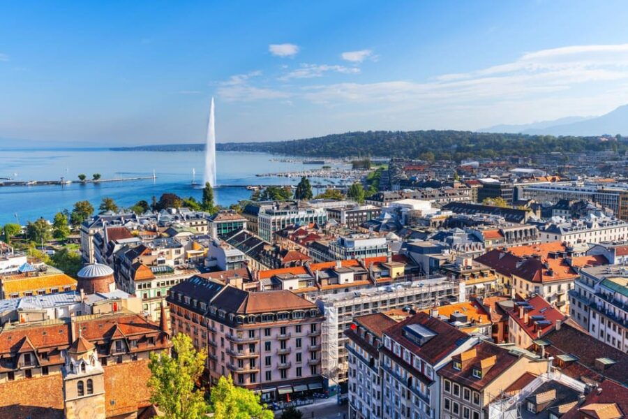 Geneva Highlights Old Town Private Walking Tour - Tour Overview