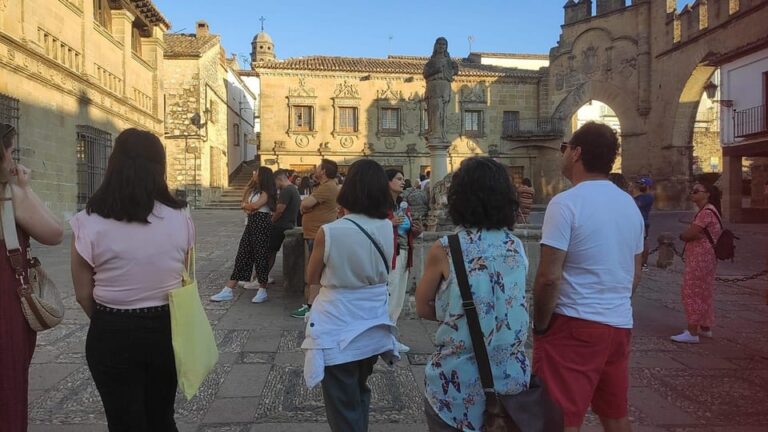 GUIDED VISIT to BAEZA With Entrance Tickets to Monuments