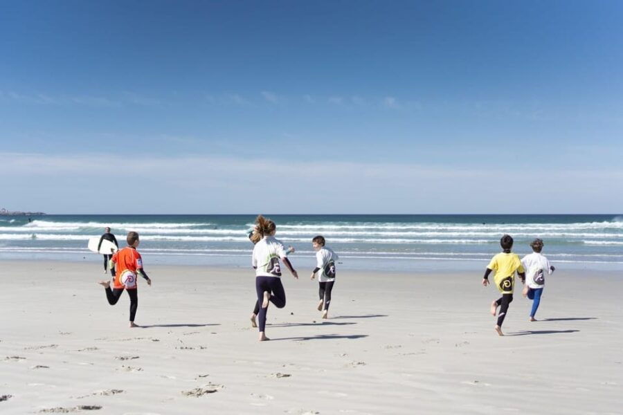La Torche: Surf Lessons in the Best Waves - ÉLAIA Pors Carn Surf School