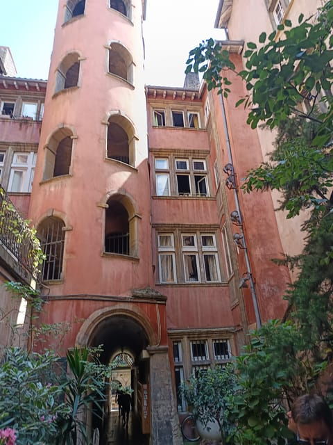 Lyon: Private Walking Tour of the City - Discover the Charm of Lyon