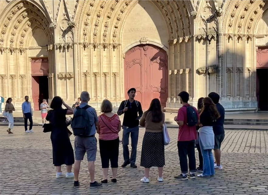 Lyons History and Must-Sees With a Lyonnais! (English Tour) - Immerse Yourself in Lyons Captivating History
