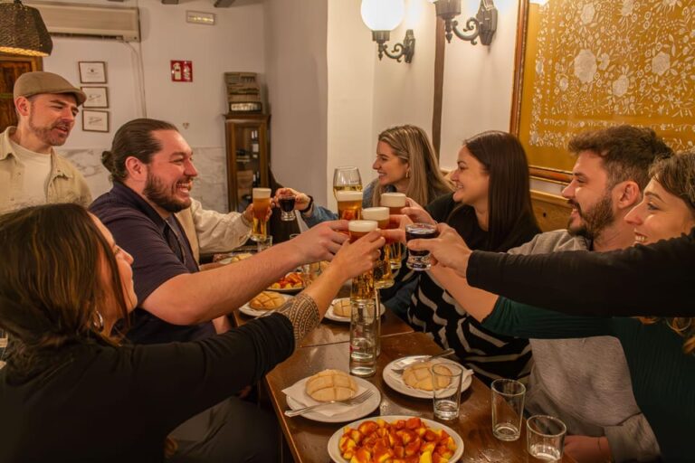 Madrids Iconic Tapas, Taverns & History Experience