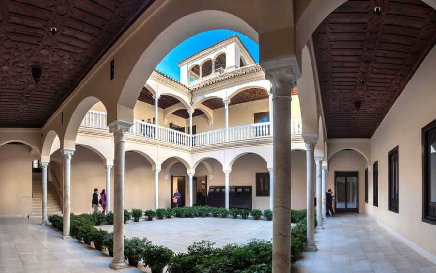 Malaga: Discovering the Picasso Museum With Your Expert Art Tour Guide - Tour Overview