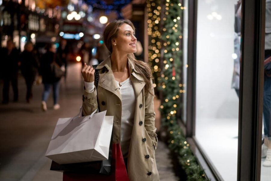 Marseille's Festive Spirit: A Christmas Walking Tour - Discovering the Old Port of Marseille