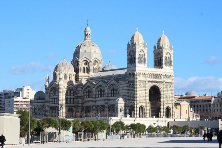 Marseilles: Private Custom Tour With a Local Guide
