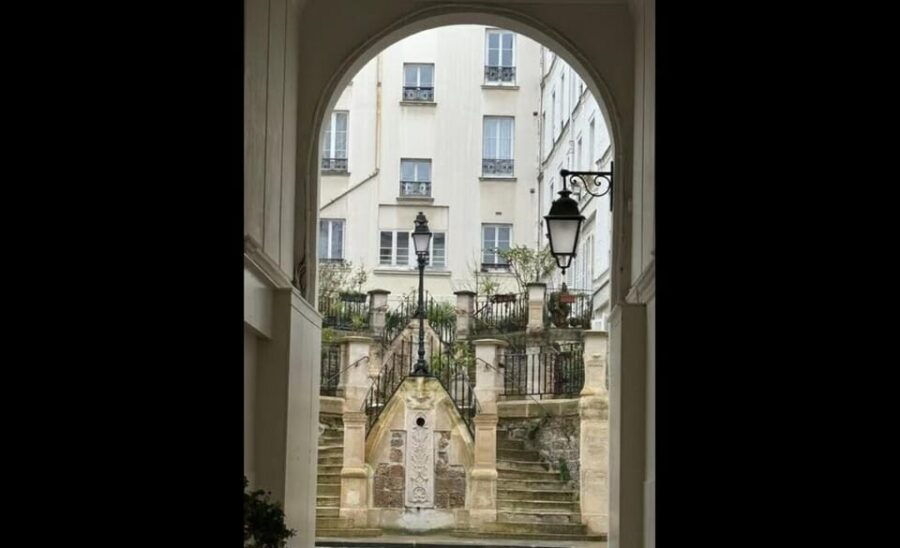 Montmartre for Art Lovers - Fun Walking Tour With Billy. - Tour Overview and Pricing