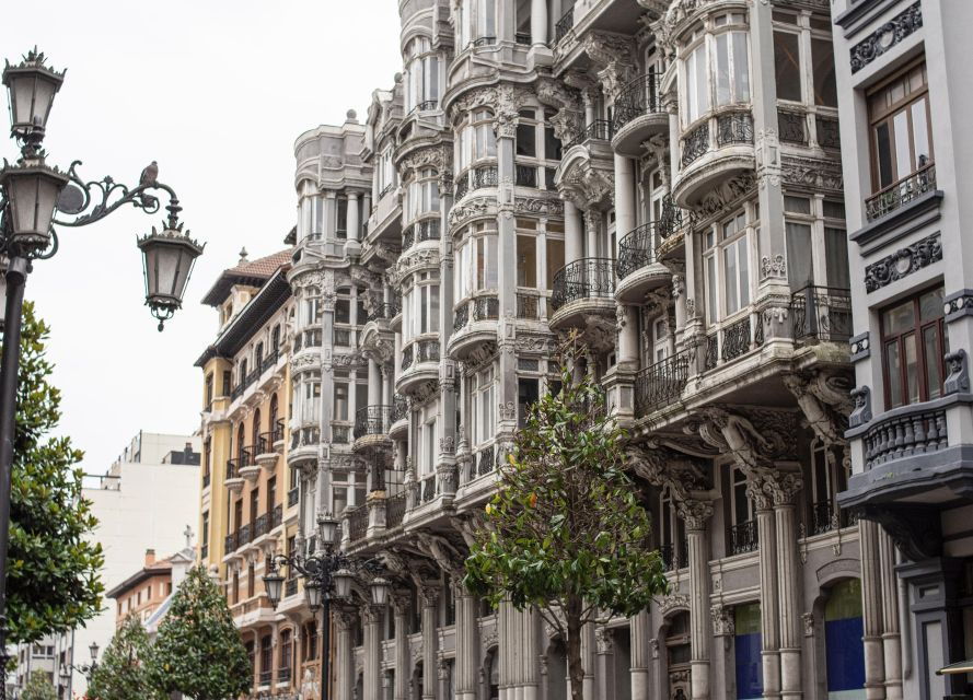 Oviedo: Walking Tour of the Historic Center - Overview of the Walking Tour