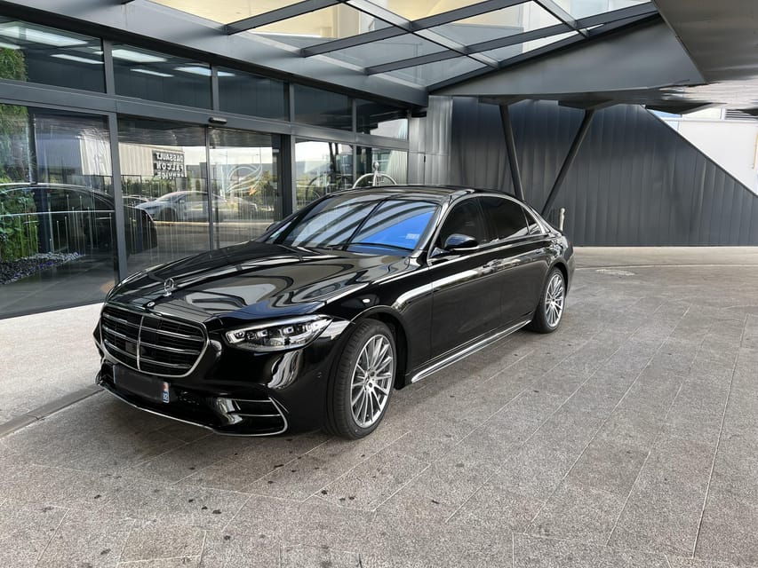Paris: Historic Monuments Private Mercedes Limousine Charter - Experience Luxury Transportation in Paris