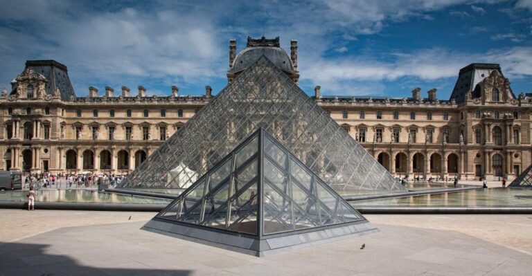Paris: Louvre Masterpieces Private Tour With Reserved Entry