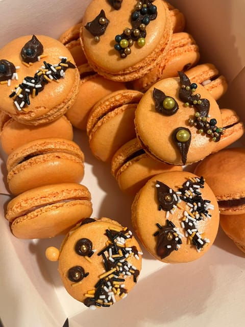 Paris: Macaron Baking Class for Families and Kids