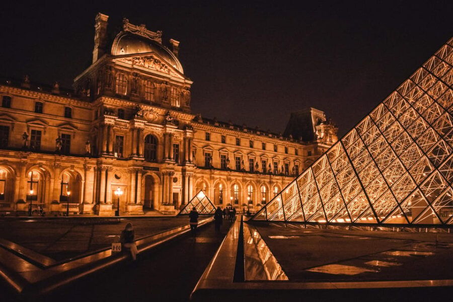 Paris: Mona Lisa and Louvre Highlights Tour SEMI PRIVATE - Tour Overview