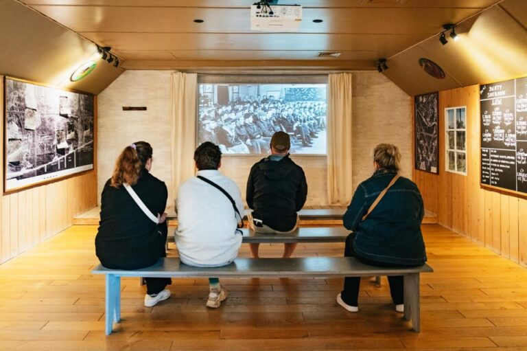 Paris: Normandy D-Day Sites Guided Day Trip With Lunch