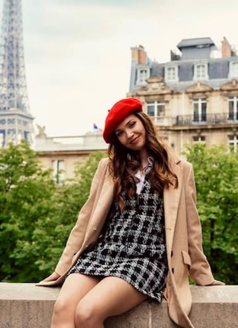 Paris : Private Professional Photoshoot at the Eiffel Tower
