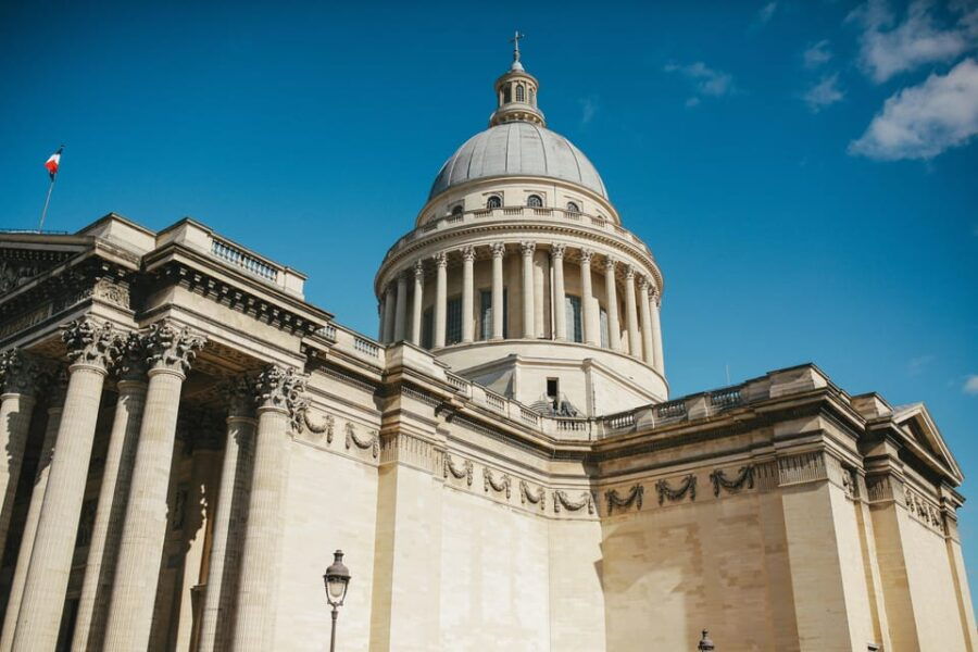 Paris: Private Vintage Land Rover Tour - Highlights of the Tour: Monuments and Hidden Gems