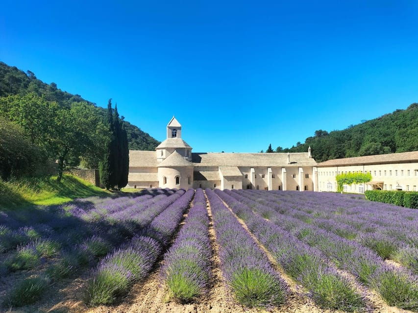 Pearls of Luberon: Gordes, Rousillon & Senanque Private Trip - Overview of the Trip Experience