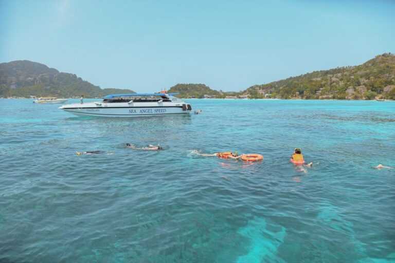 Phuket: Speedboat Day Trip to Phi Phi and Maya Bay