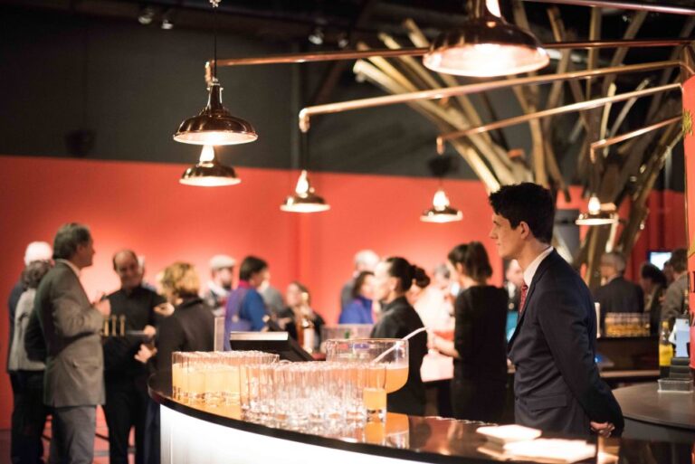 Pont-L’évêque: DISTILLERY PERE MAGLOIRE Entry With Tastings