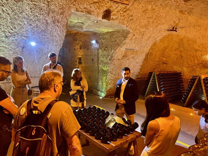 Private Champagne Moet Et Chandon Veuve Clicquot by Mercedes - Overview of the Private Champagne Tour