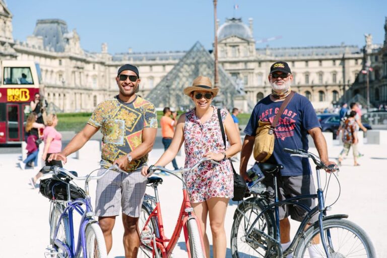 Private Highlights of Paris Bike Tour