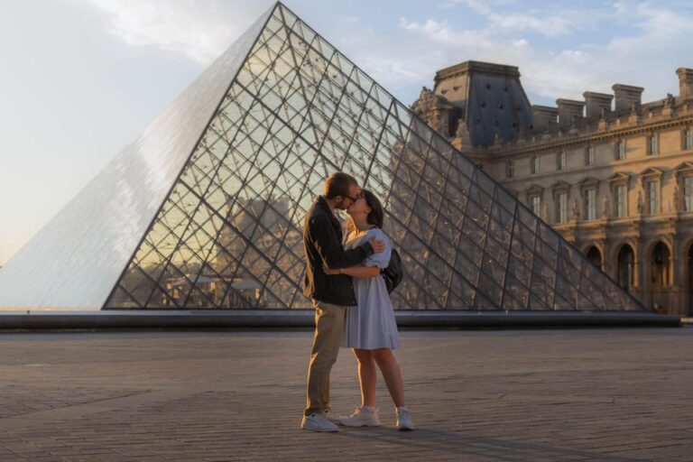 Private Photoshoot Louvre Museum Exterior
