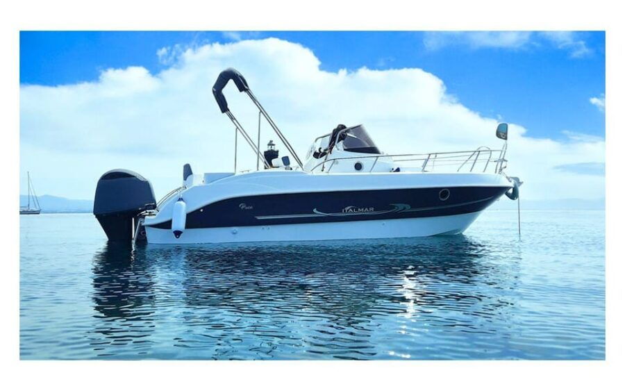 Puerto Colon: License-Free Self-Drive Boat in Tenerife - Experience Features