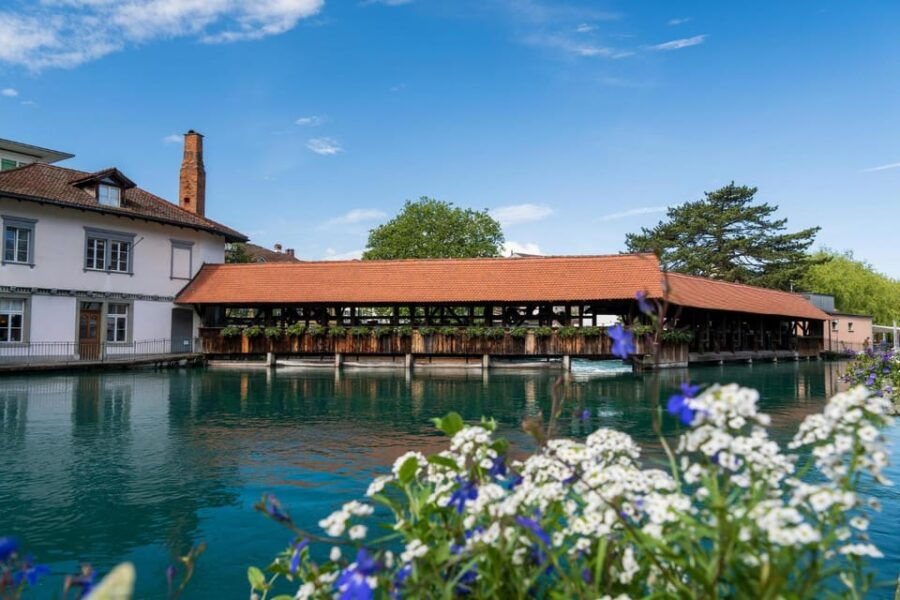 Thun: Express Walk With a Local in 60 Minutes - Activity Overview